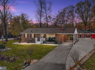 16100 Malcolm Dr, Laurel, MD 20707