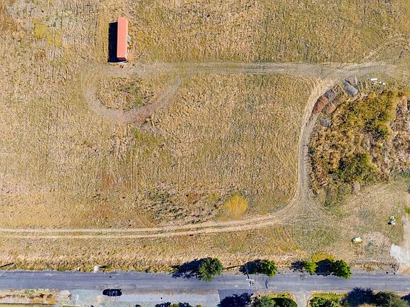 4th image of 3-3071 Davis Rd