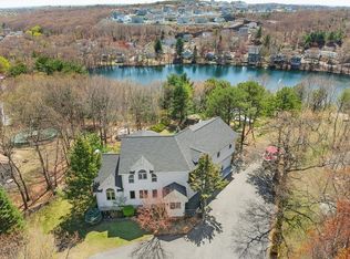 19 Scenic Rd, Peabody, MA 01960
