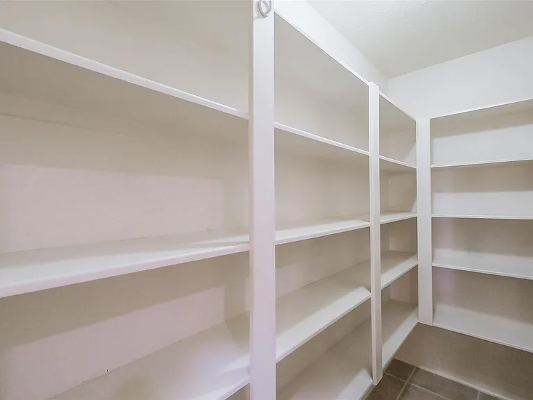 12411 Santiago Cove Ln — Photo 17