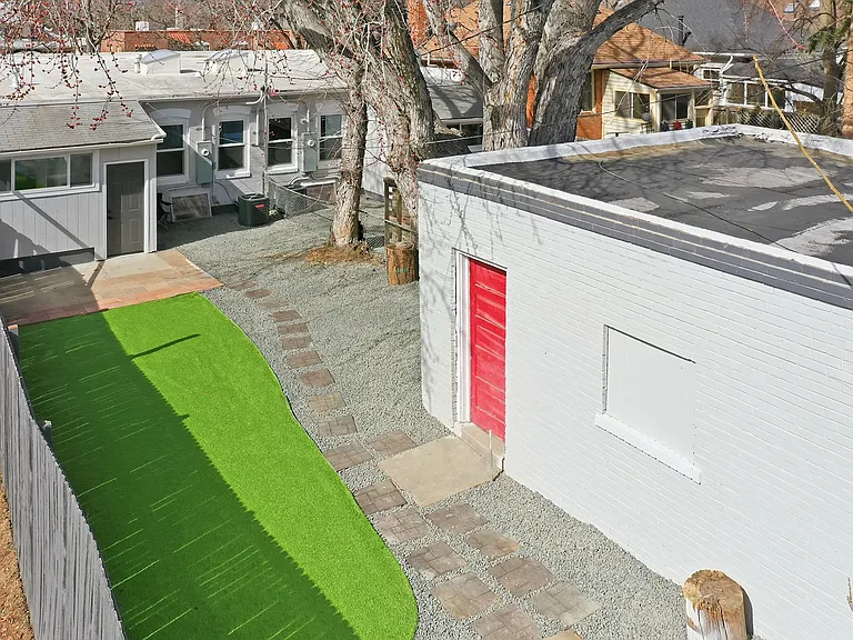 296 S Lafayette St — Photo 10