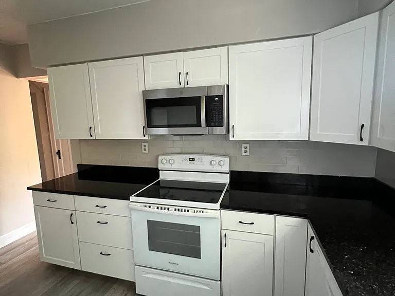 4038 Clifton Ave #2 — Photo 2