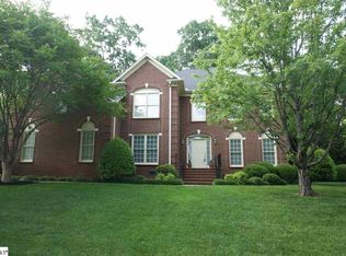 212 Winter Brook Ln, Simpsonville, SC 29681