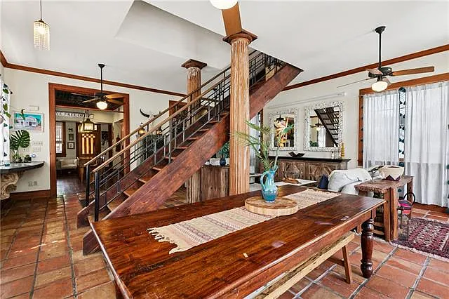 6333 Annunciation St — Photo 4
