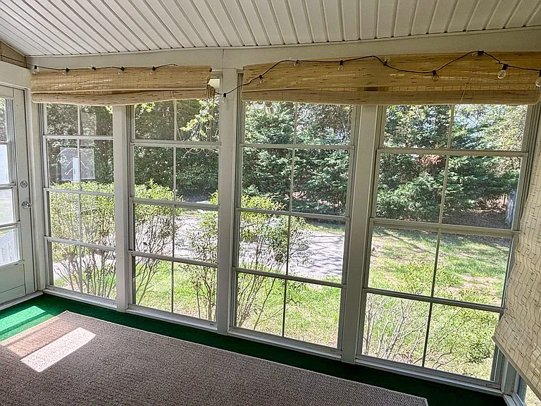 16 Colgate Dr — Photo 21