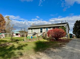 3096 Pillon Rd, Muskegon, MI 49445