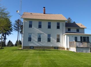 9269 Wesson Rd, Leland, IL 60531