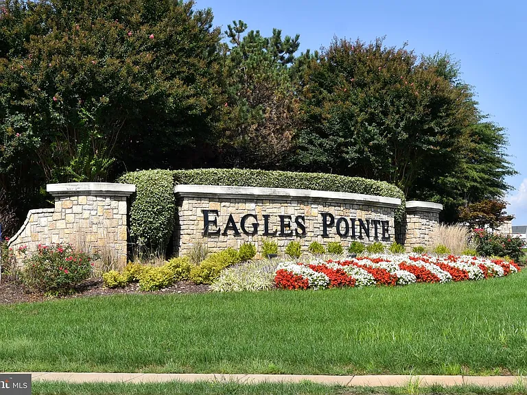 3082 American Eagle Blvd — Photo 50