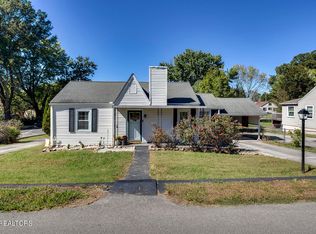 2521 E Clark Ave, Maryville, TN 37804