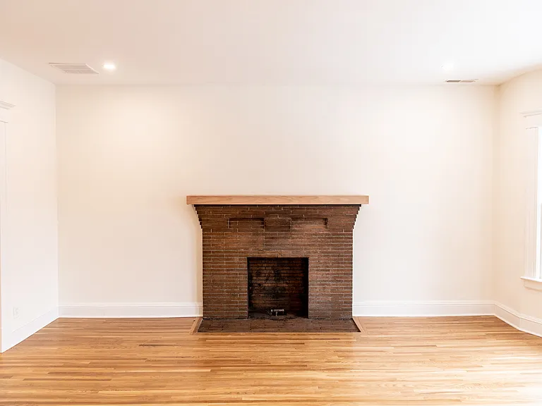 569 Linwood Ave #2 — Photo 3