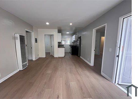 2nd image of 1132 S Oxford Ave #1