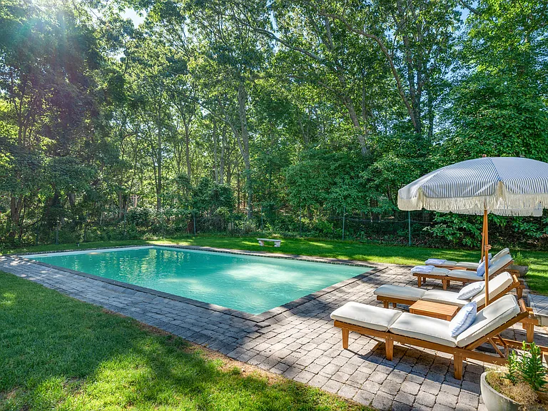 White Oak Ln — Photo 18