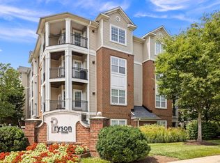 12945 Centre Park Cir APT 214, Herndon, VA 20171