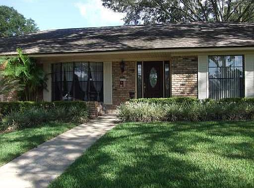 Desirable Stonewood Subdivision