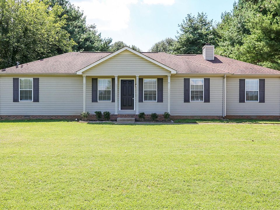 1st image of 2625 Deerpath Dr