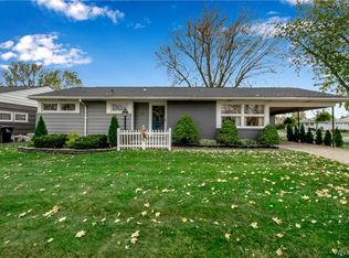 374 Green Acres Rd, Tonawanda, NY 14150