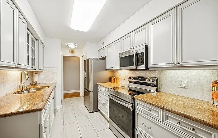 1621 Mission Hills Rd E #1621 — Photo 5