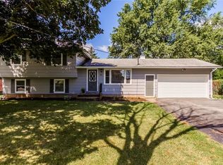 79 Archer Rd, Rochester, NY 14624