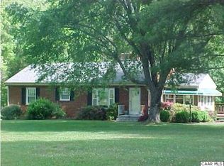 1067 Tye Brook Hwy, Piney River, VA 22964