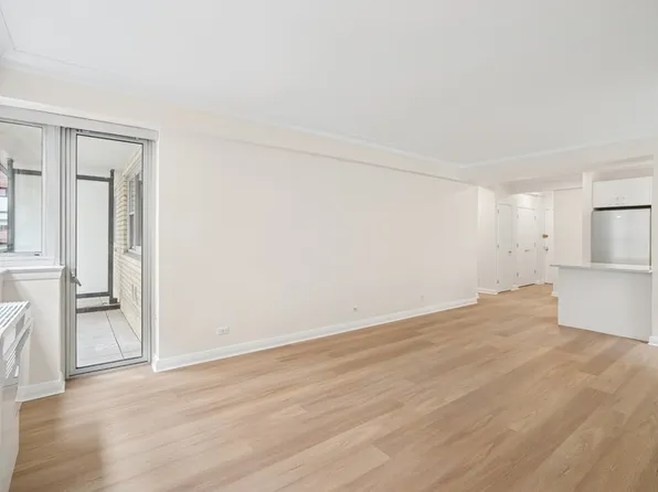 85 East End Avenue 09N image 1 of 13