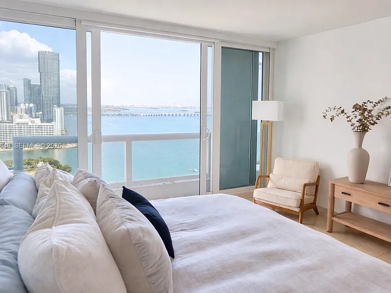 1717 N Bayshore Dr #3334 — Photo 20