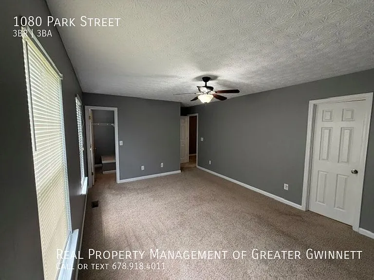 1080 Park St — Photo 7