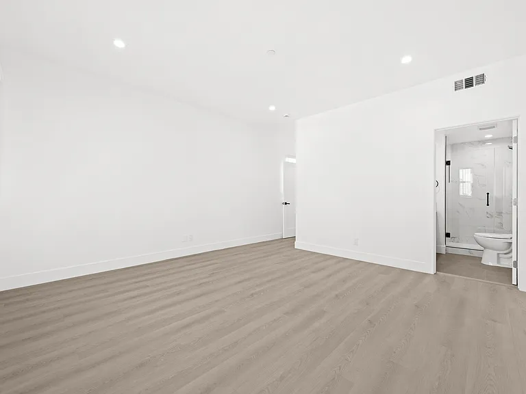 3019 Somerset Dr — Photo 22