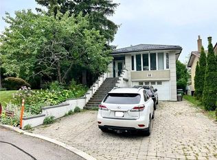 4 Hyfan Ct, Toronto, ON M3H 5M8