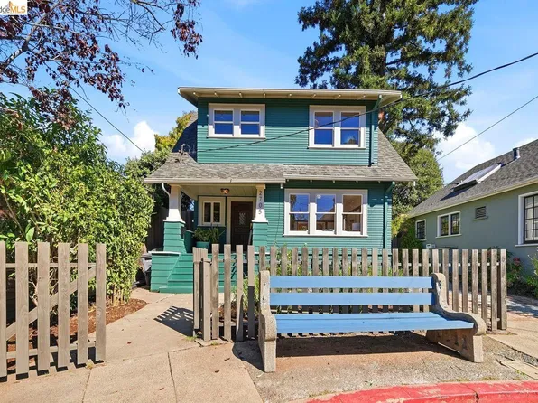 2705 Walker St, Berkeley, CA 94705