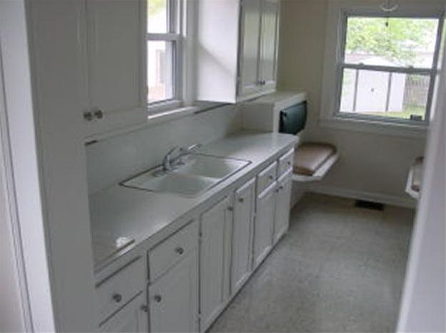 2nd image of 920 N Leland Ave