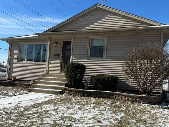 4624 Kenilworth Ave, Berwyn, IL 60402