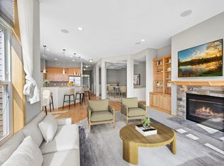 7370 Ranier Ln N, Maple Grove, MN 55311