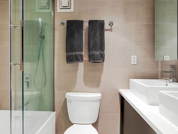5th image of 65 Nassau St APT 2A