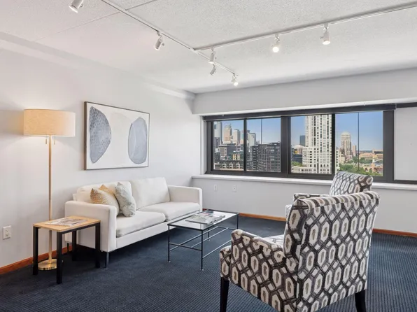 1920 S 1st St APT 1502, Minneapolis, MN 55454