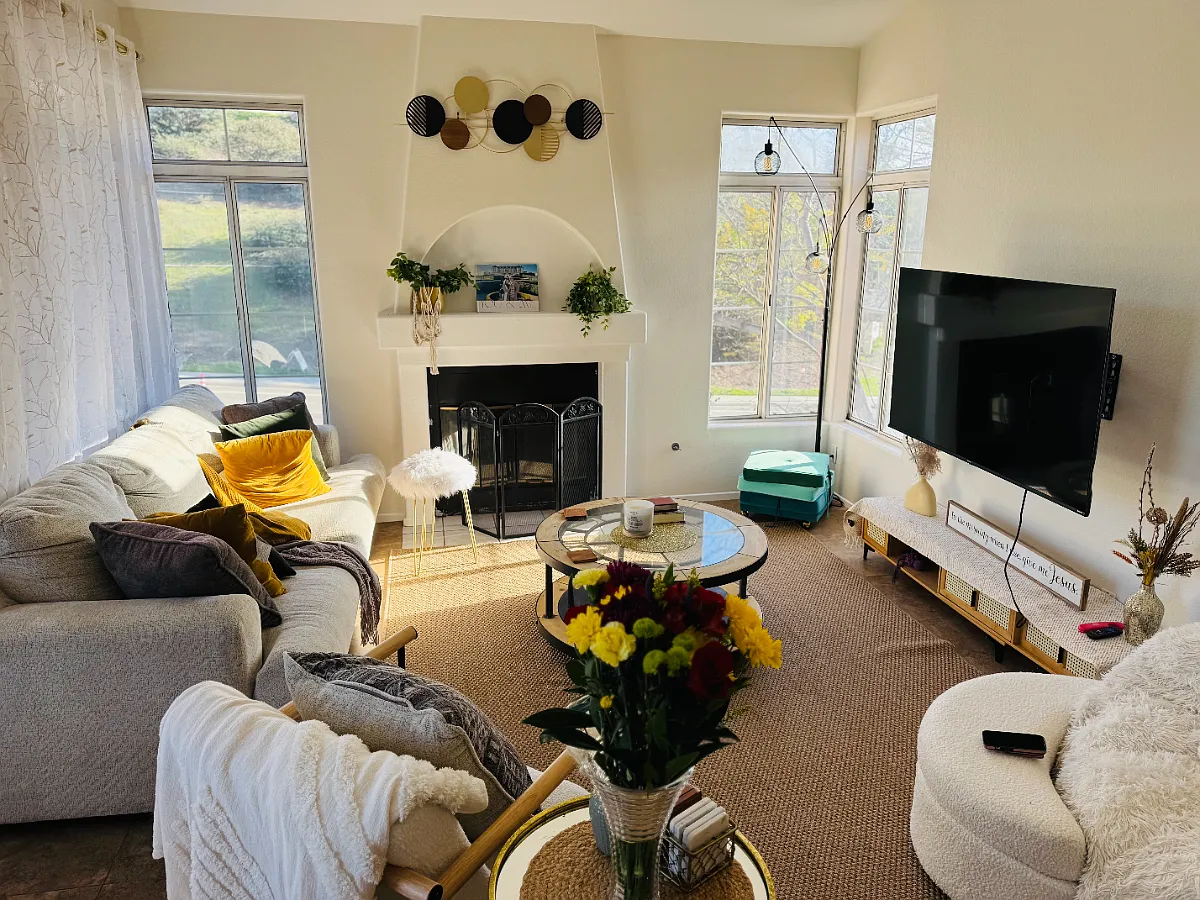 3 bed, 1141 sqft, $3,800 — Photo 4