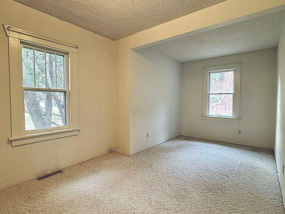 Bedroom 2 with built in closet