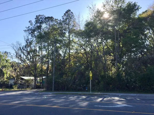 137 NW Johnson St, Lake City, FL 32055