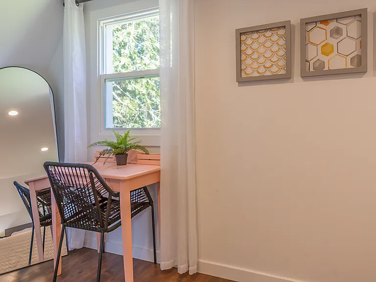 2906 Blue Star Hwy #4 — Photo 5
