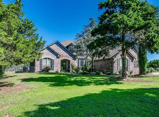 10000 Fawn Trace Rd, Mustang, OK 73064