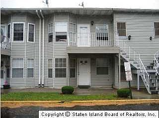 2nd image of 3164 Richmond Rd #A