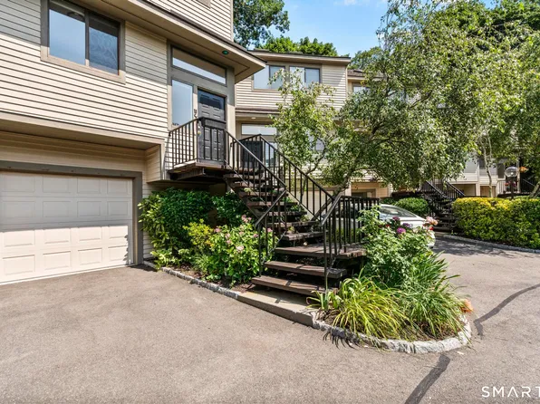 2435 Bedford Street #11C, Stamford, CT 06905