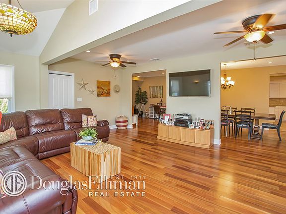 2nd image of 60 McKinley Ave