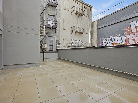 5th image of 170 Marcy Ave #2C