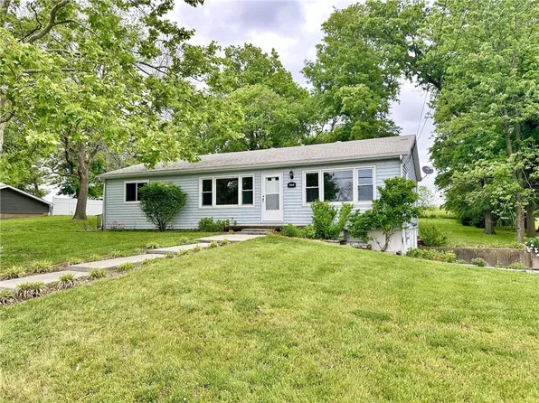 3619 Lake Trenton Dr, Trenton, MO 64683