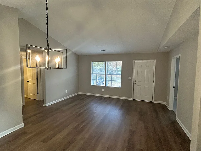 2711 Ingleside Dr — Photo 28