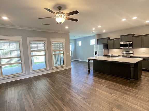 3rd image of 2322 Fig Dr Lot 142