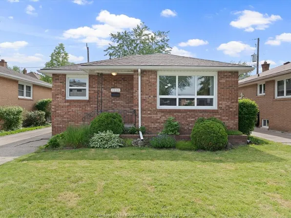 1531 Labadie Rd, Windsor, ON N8Y 4H3