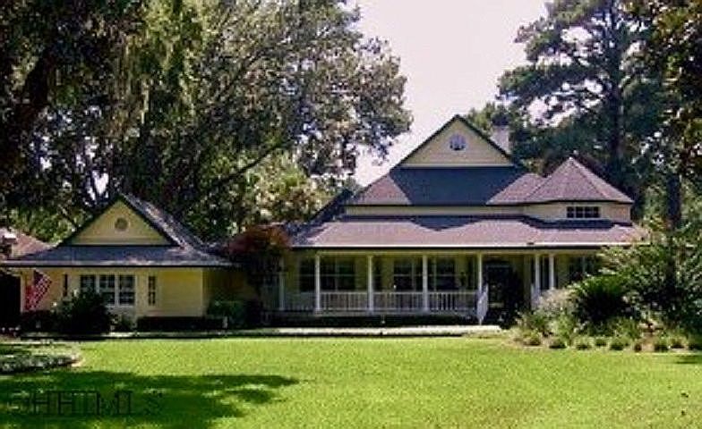1st image of 36 Peninsula Dr