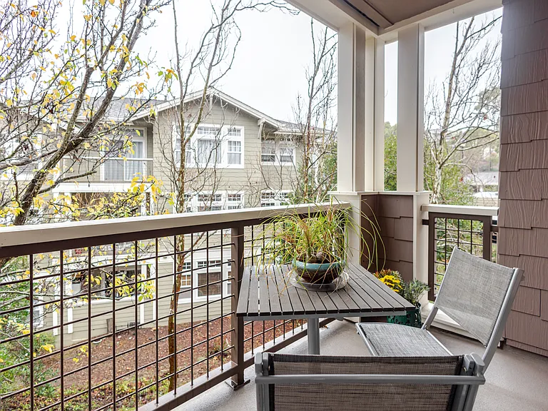 525 Swallowtail Ct — Photo 40