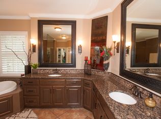 130 Clubhouse Dr, Lakeway, TX 78734